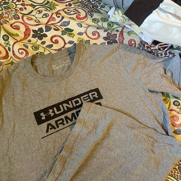 under armoir gray tee - Picture 1 of 2